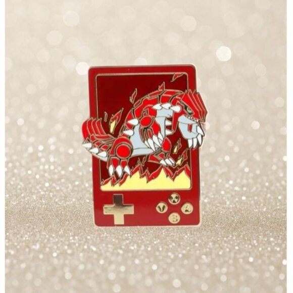 Pokémon Gameboy Legendary Enamel Pin Set Mewtwo Arceus Jirachi Rayquaza Kyogre - Picture 12 of 12